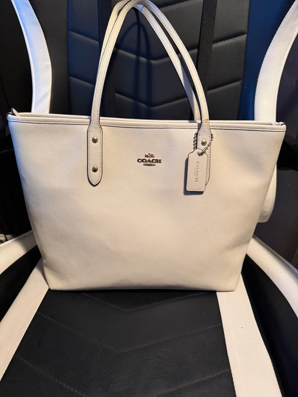 Coach City Zip Tote in Chalk